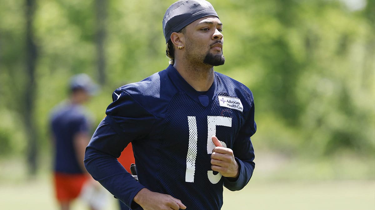 ; Chicago Bears wide receiver Rome Odunze (15) warms up during organized team activities at Halas Hall
