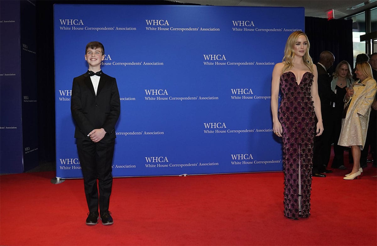 Iain Armitage with Caity Lotz at the White House Correspondents Association dinner on April 30, 2022.