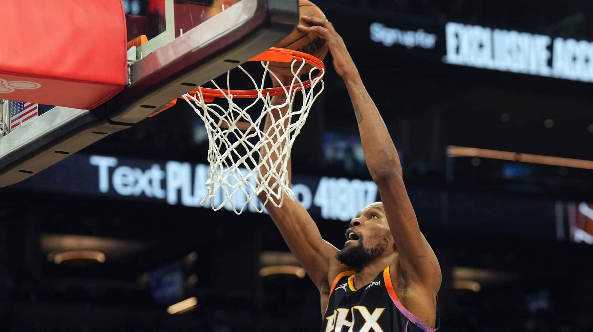 Phoenix Suns forward Kevin Durant (35) dunks against the Minnesota Timberwolves during the second half of game three of the first round for the 2024 NBA playoffs at Footprint Center.