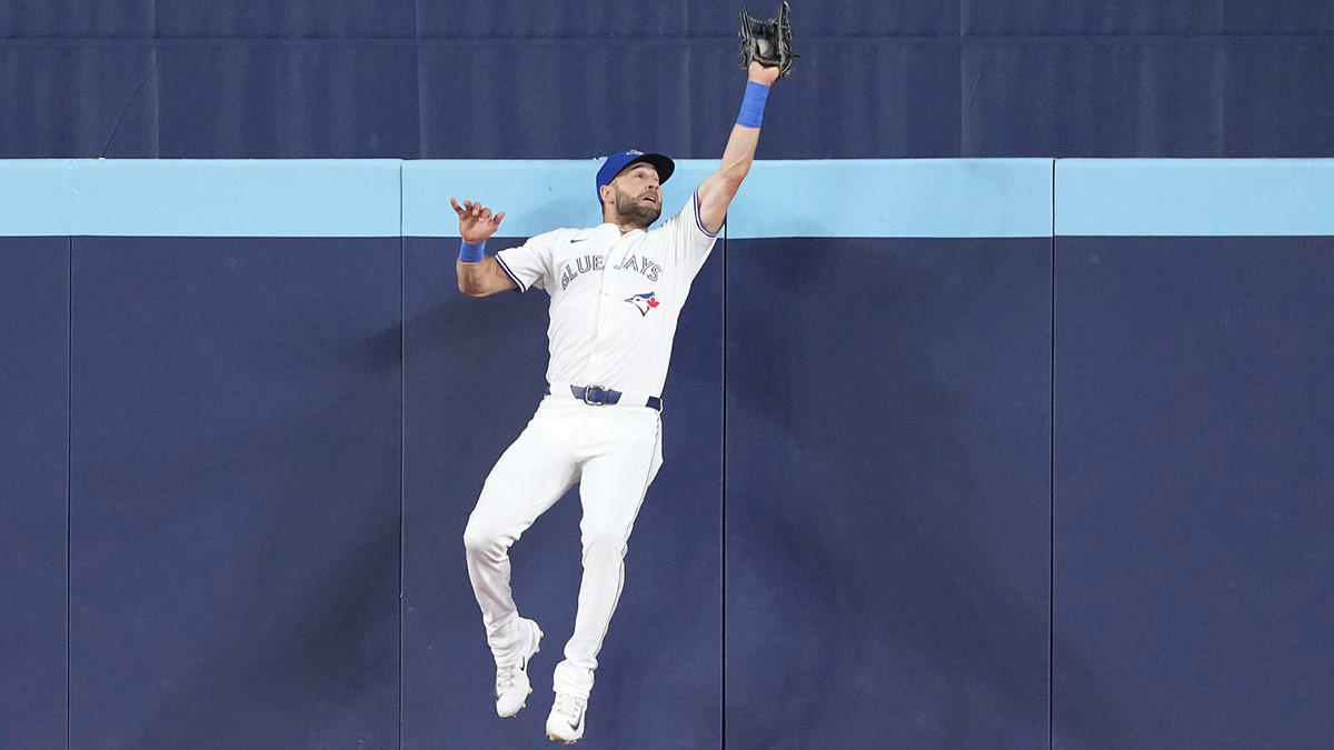 Toronto Blue Jays center fielder Kevin Kiermaier (39) catches a fly ball for the second out against the New York Yankees during the eighth inning at Rogers Centre.