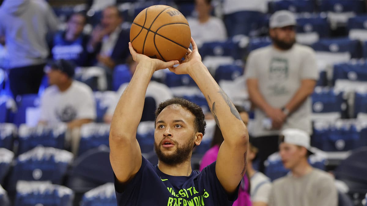 Minnesota Timberwolves forward Kyle Anderson (1) warms up before the game against the Dallas Mavericks during game one of the western conference finals for the 2024 NBA playoffs at Target Center.