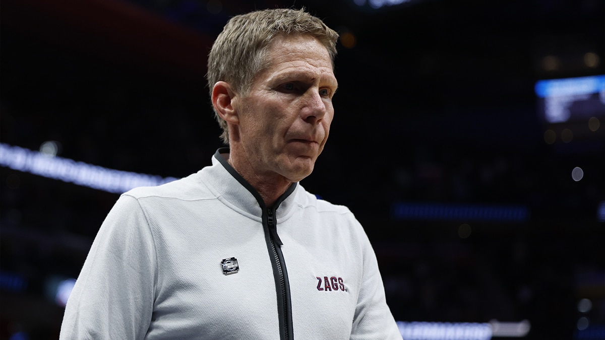 Gonzaga Bulldogs head coach Mark Few leaves the court after being defeated by Purdue Boilermakers during the NCAA Tournament Midwest Regional at Little Caesars Arena. 