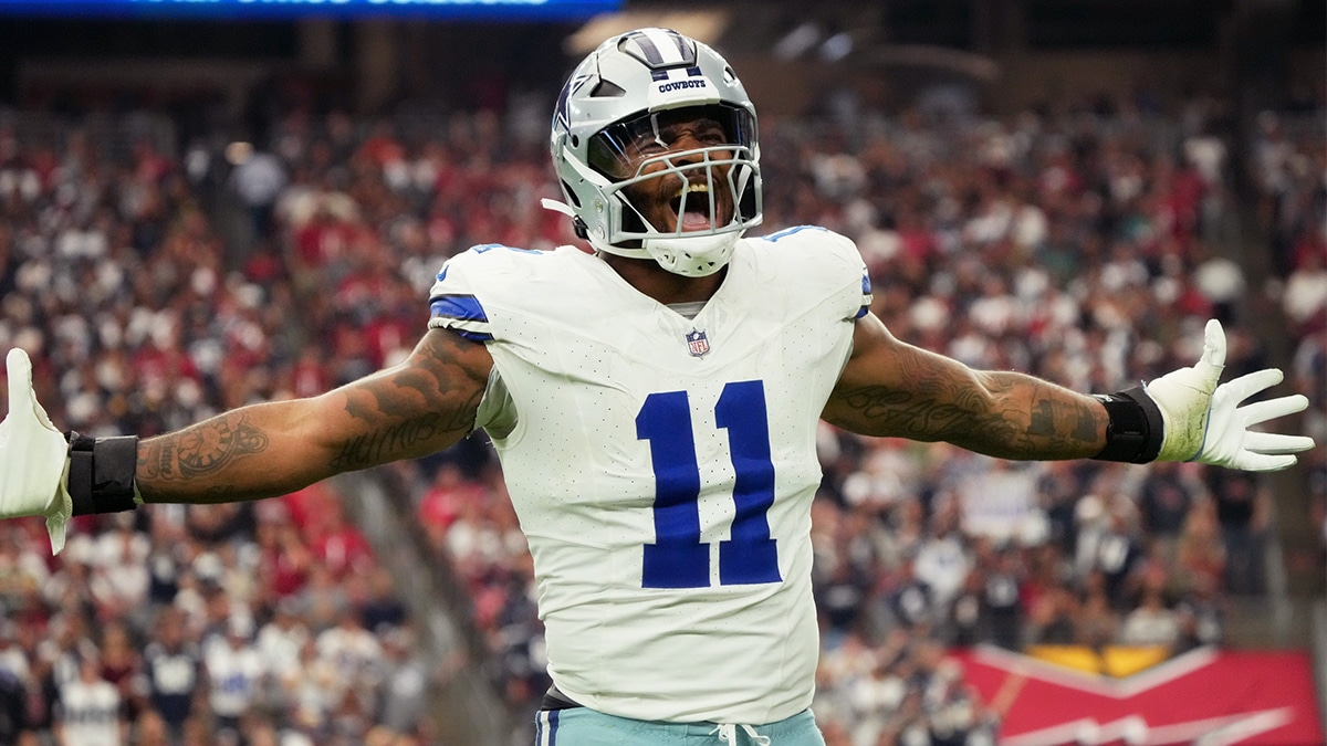 Dallas Cowboys linebacker Micah Parsons (11) celebrates his sack against the Arizona Cardinals at State Farm Stadium in Glendale on Set. 24, 2023.