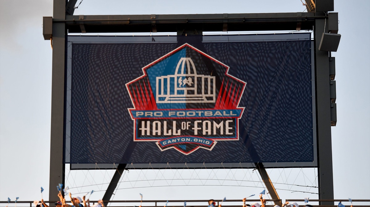 NFL Hall of Fame Game sign
