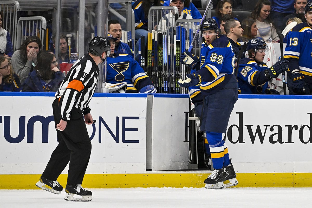 St. Louis Blues left wing Pavel Buchnevich (89) reacts to a non call from referee Kelly Sutherland (11) during the second period against the Carolina Hurricanes at Enterprise Center.