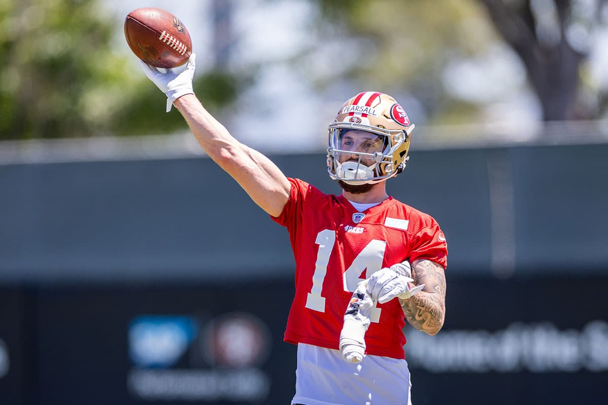 San Francisco 49ers wide receiver Ricky Pearsall (14) runs drills during the 49ers rookie minicamp at Levi’s Stadium in Santa Clara, CA.