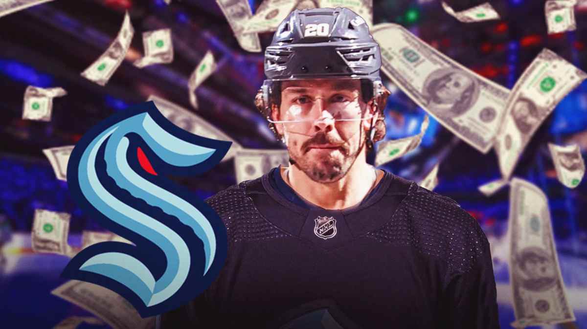 Chandler Stephenson, Kraken logo. Money flying all around.