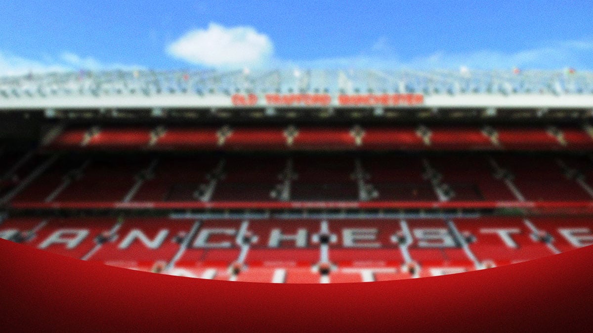 Leny Yoro Manchester United