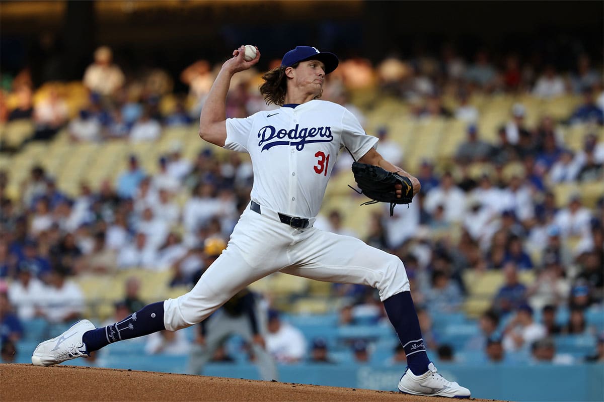 Los Angeles Dodgers starting pitcher Tyler Glasnow (31) pitches during the first inning against the Milwaukee Brewers at Dodger Stadium. 