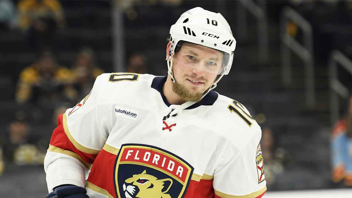 Florida Panthers right wing Vladimir Tarasenko (10) during warmups prior to game six of the second round of the 2024 Stanley Cup Playoffs against the Boston Bruins at TD Garden.