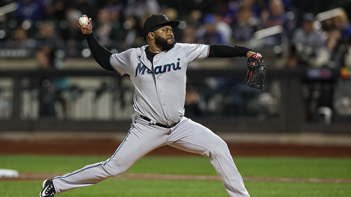 Miami Marlins starting pitcher Johnny Cueto (47) delivers a pitch during the first inning against the New York Mets at Citi Field.