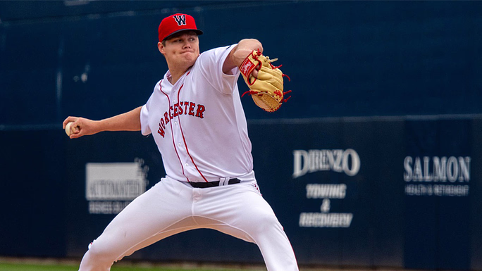 WooSox pitcher Richard Fitts throws in the third inning against the Durham Bulls at Polar Park Wednesday.