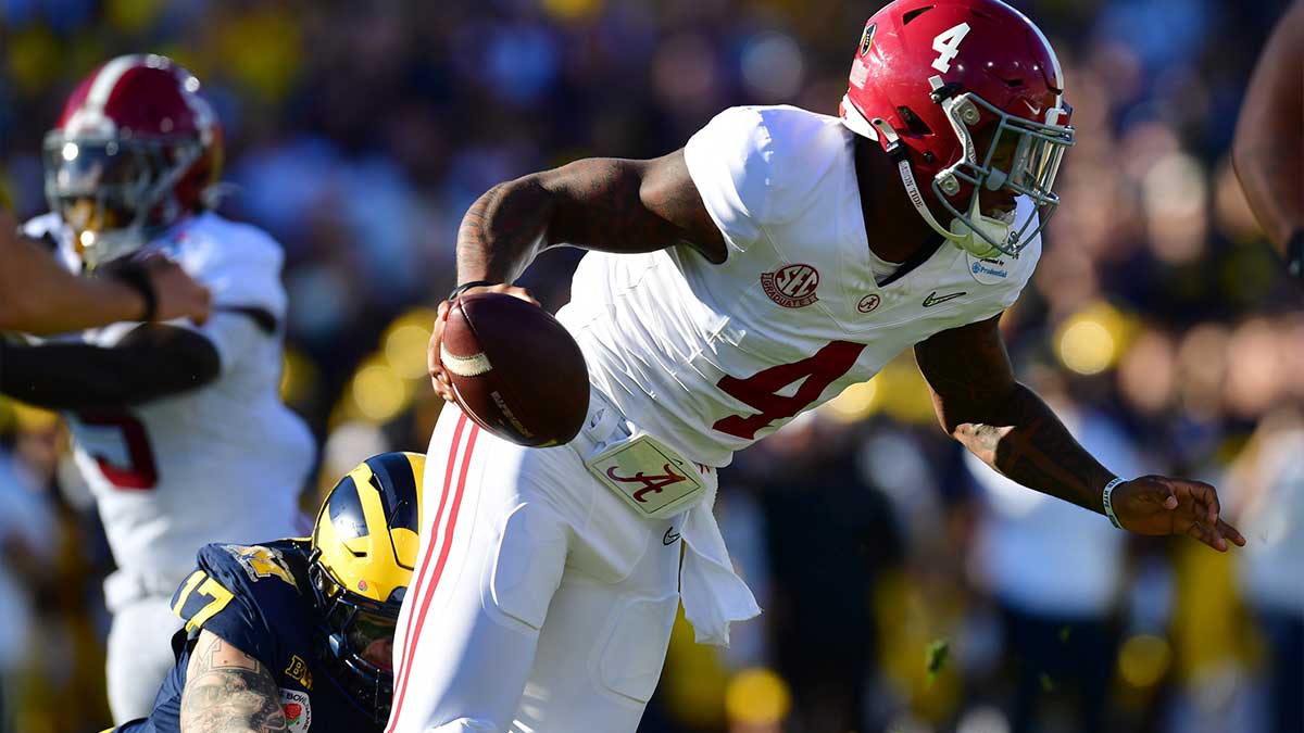 Michigan Wolverines defensive end Braiden McGregor (17) sacks Alabama Crimson Tide quarterback Jalen Milroe (4) in the first quarter in the 2024 Rose Bowl college football playoff semifinal game at Rose Bowl.