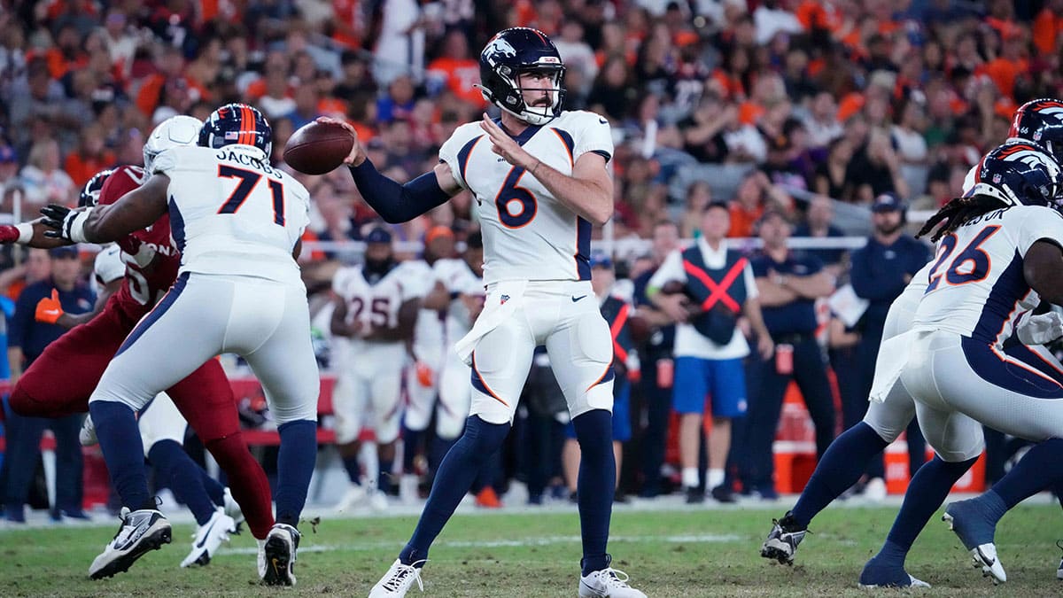 Denver Broncos quarterback Ben DiNucci (6) throws a pass against the Arizona Cardinals during the second half at State Farm Stadium. 