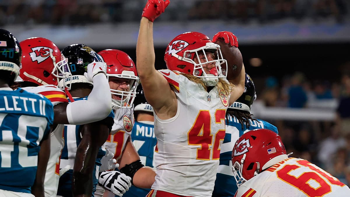 Kansas City Chiefs running back Carson Steele (42) celebrates his touchdown score during the second quarter of a preseason NFL football game