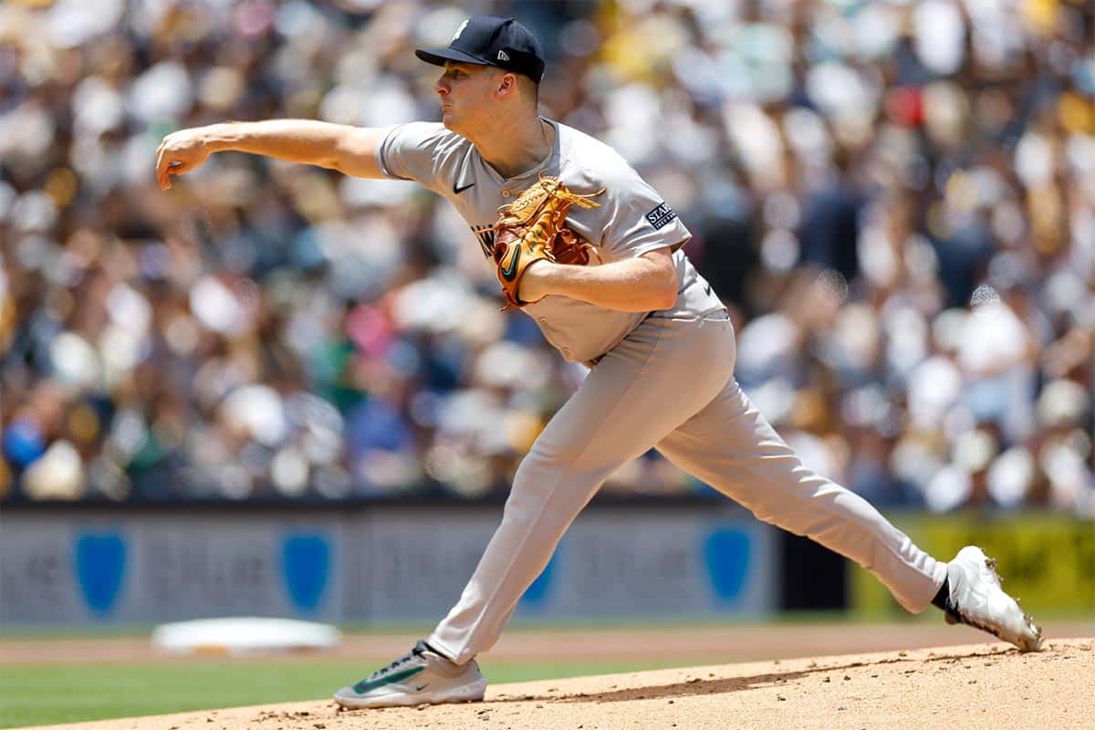 New York Yankees starting pitcher Clarke Schmidt (36) throws a pitch in the first inning against the San Diego Padres at Petco Park.