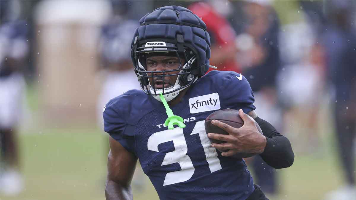 Houston Texans running back Dameon Pierce (31) during training camp at Houston Methodist Training Center.