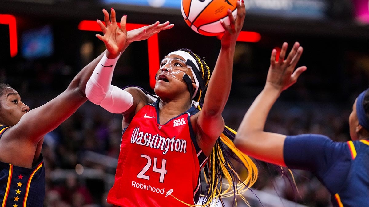 Washington Mystics forward Aaliyah Edwards (24) goes up for a shot Wednesday, July 10, 2024, during the game at Gainbridge Fieldhouse in Indianapolis.
