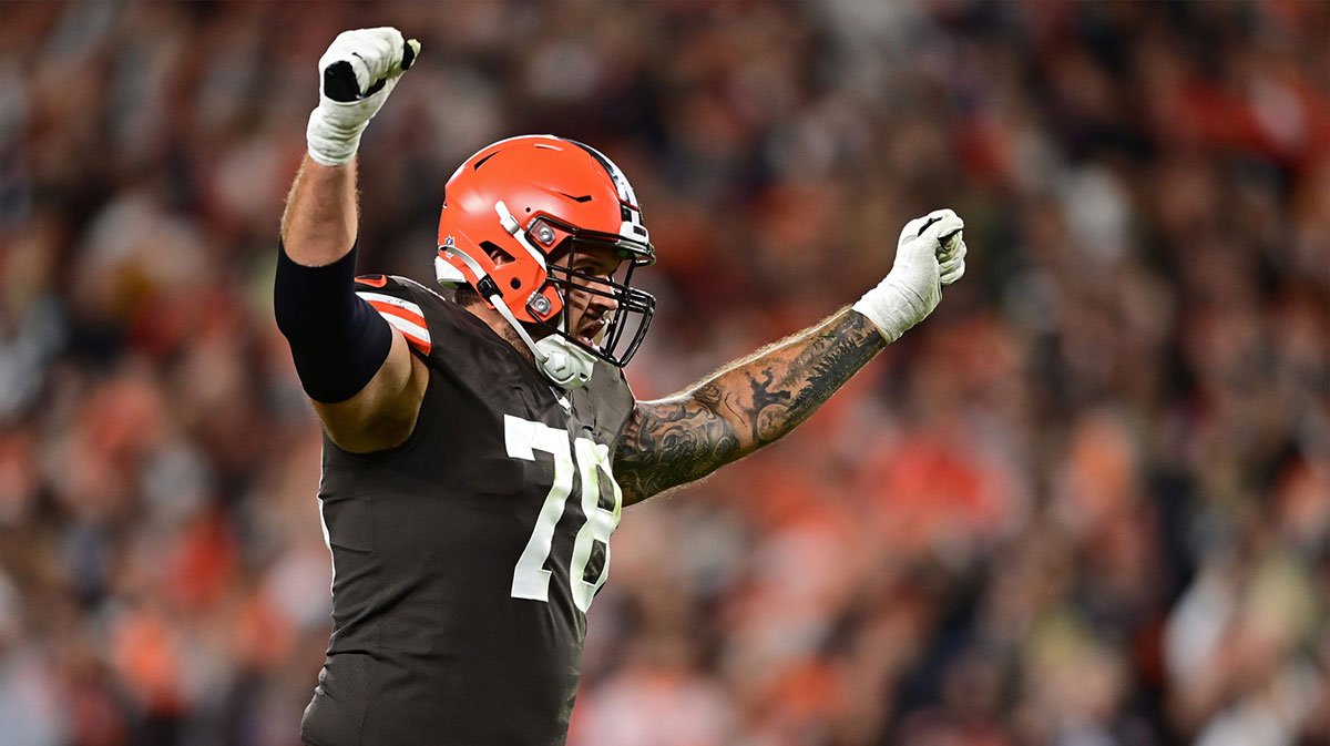 Cleveland Browns offensive tackle Jack Conklin (78) celebrates after a touchdown by wide receiver Amari Cooper (not pictured) during the first quarter against the Pittsburgh Steelersat FirstEnergy Stadium.