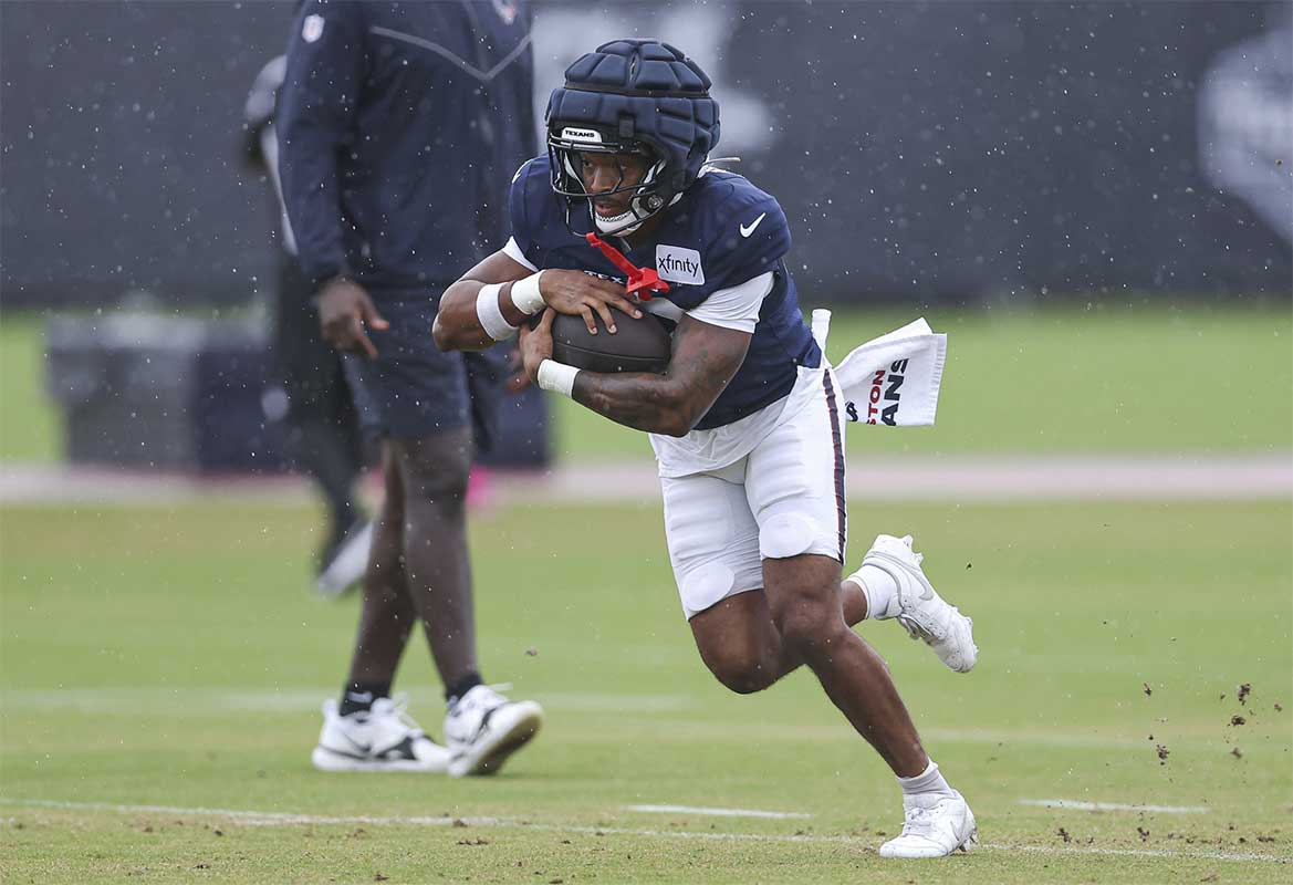 Jul 27, 2024; Houston, TX, USA; Houston Texans running back Jawhar Jordan (42) during training camp at Houston Methodist Training Center.