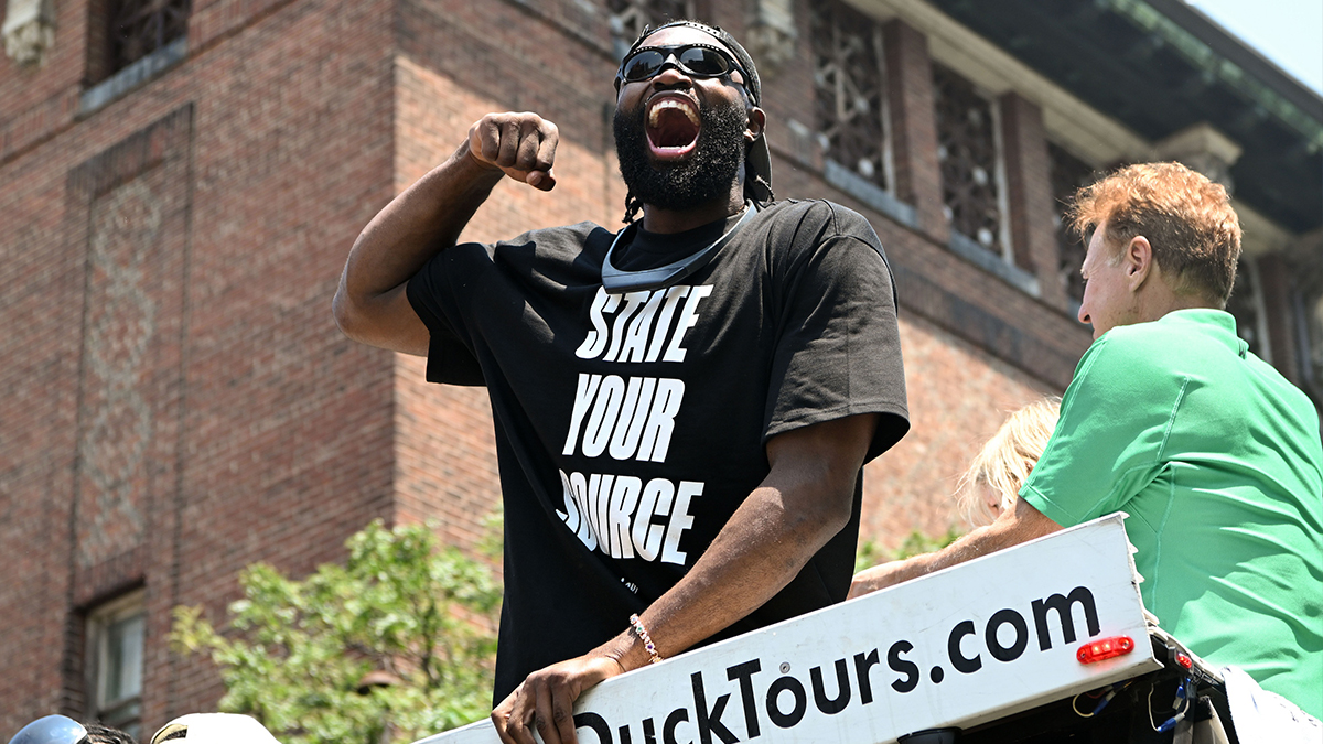 Jaylen Brown (7) reacts during the 2024 NBA Championship parade