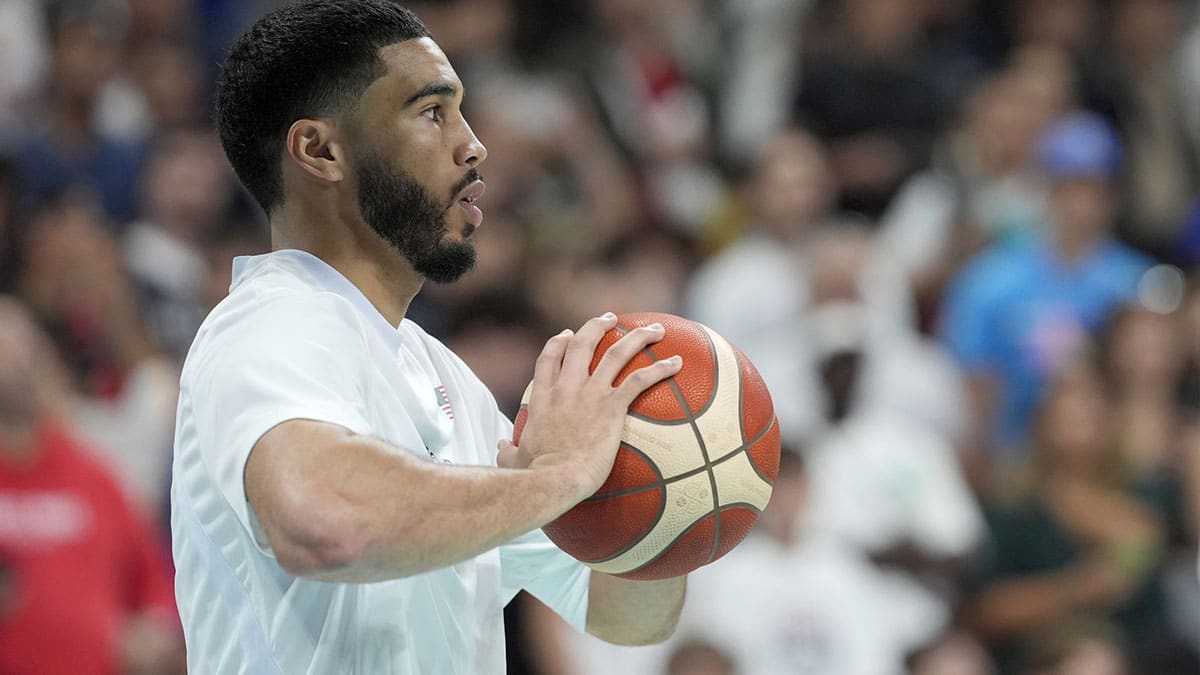 United States small forward Jayson Tatum (10) warms up before a game against Puerto Rico during the Paris 2024 Olympic Summer Games at Stade Pierre-Mauroy. 