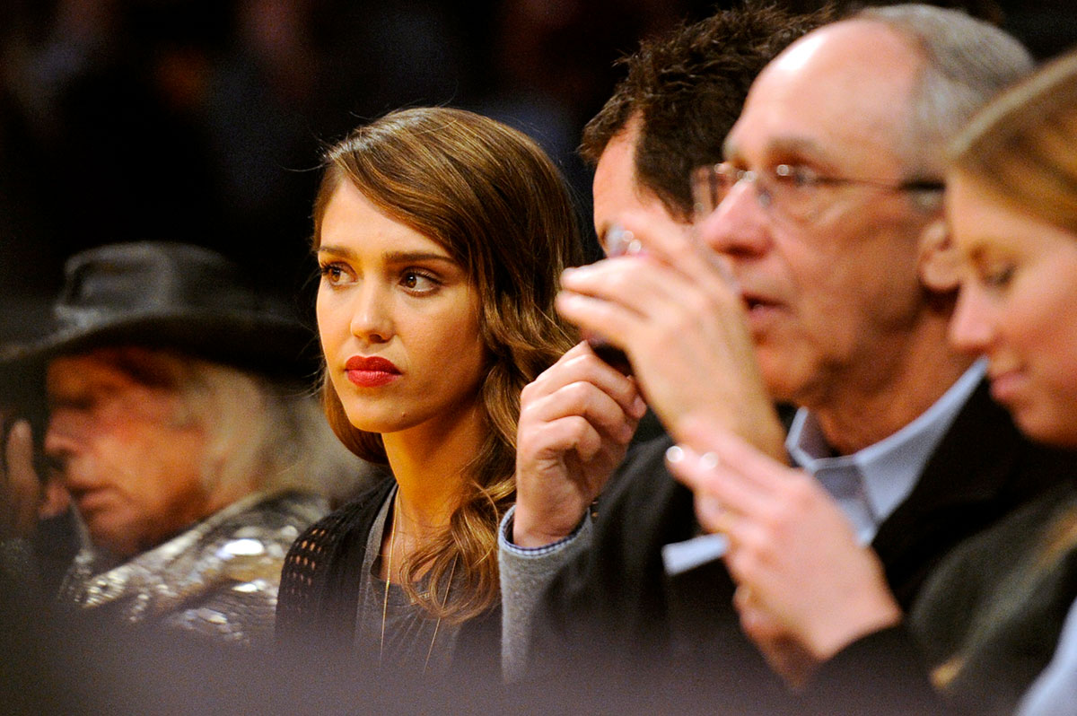 Jessica Alba at a Los Angeles Lakers game against the Denver Nuggets on January 5, 2014.