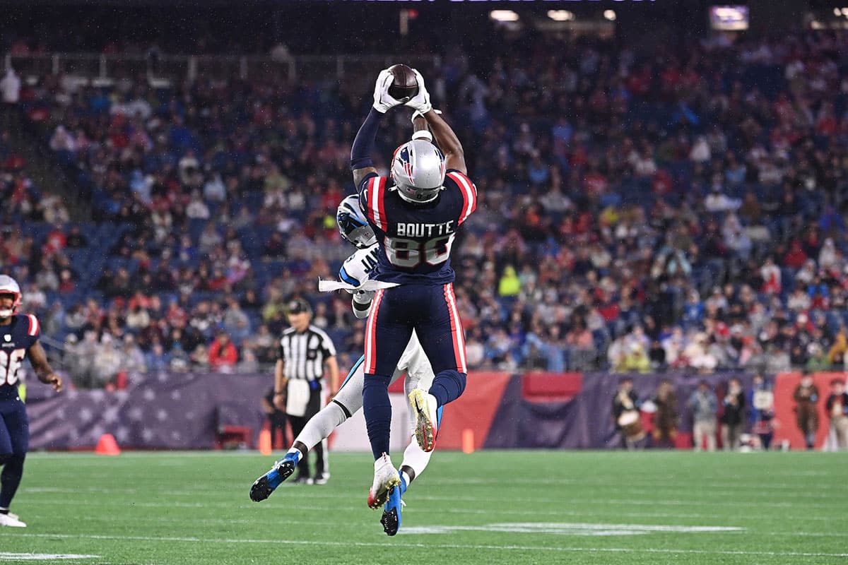 New England Patriots wide receiver Kayshon Boutte (80) makes a catch for a first down during the first half against the Carolina Panthers at Gillette Stadium. 