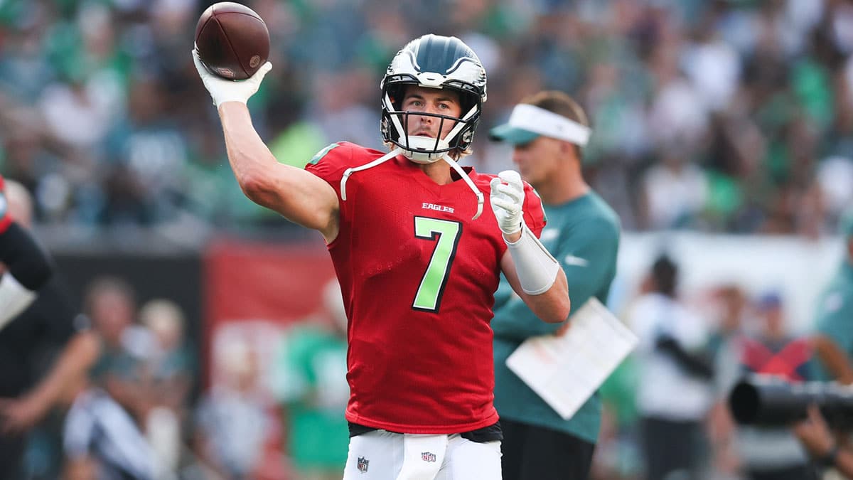 Philadelphia Eagles quarterback Kenny Pickett (7) throws the ball during a training camp practice at Lincoln Financial Field.