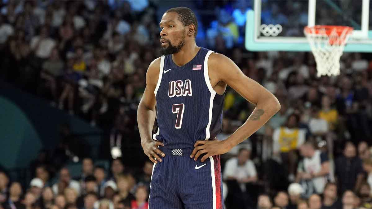 Kevin Durant (7) looks on in the first half against Brazil