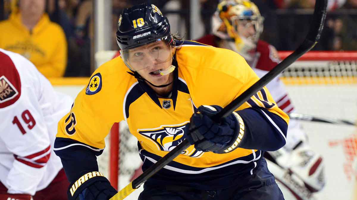 Nashville Predators right wing Martin Erat (10) skates up the ice against the Phoenix Coyotes during the third period at Bridgestone Arena. The Predators beat the Coyotes 3-0.