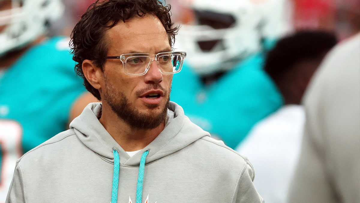 Miami Dolphins head coach Mike McDaniel looks on against the Tampa Bay Buccaneers at Raymond James Stadium.