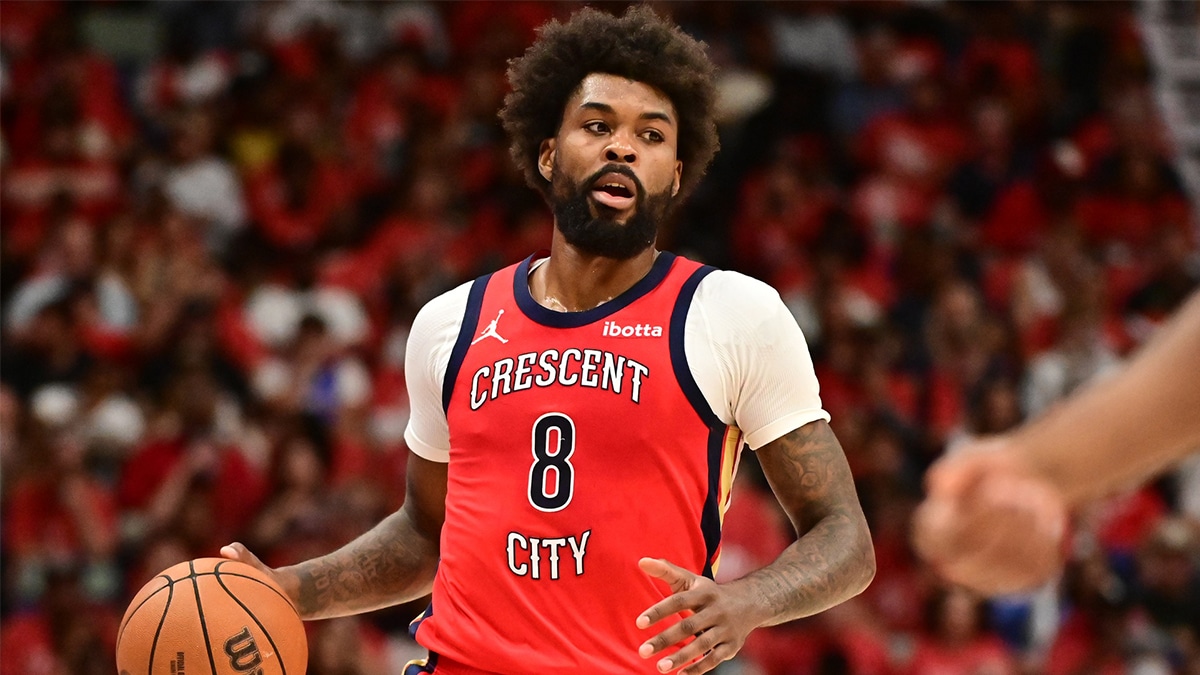 New Orleans Pelicans Forward Naji Marshall (8) handles the ball against the Oklahoma City Thunder during the second quarter of game three of the first round for the 2024 NBA playoffs at Smoothie King Center. 