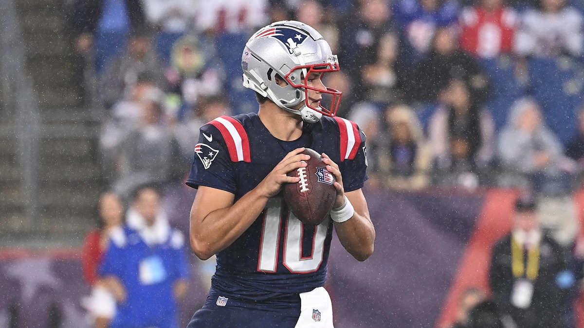 New England Patriots quarterback Drake Maye (10) throws a pass against the Carolina Panthers during the first half at Gillette Stadium. 