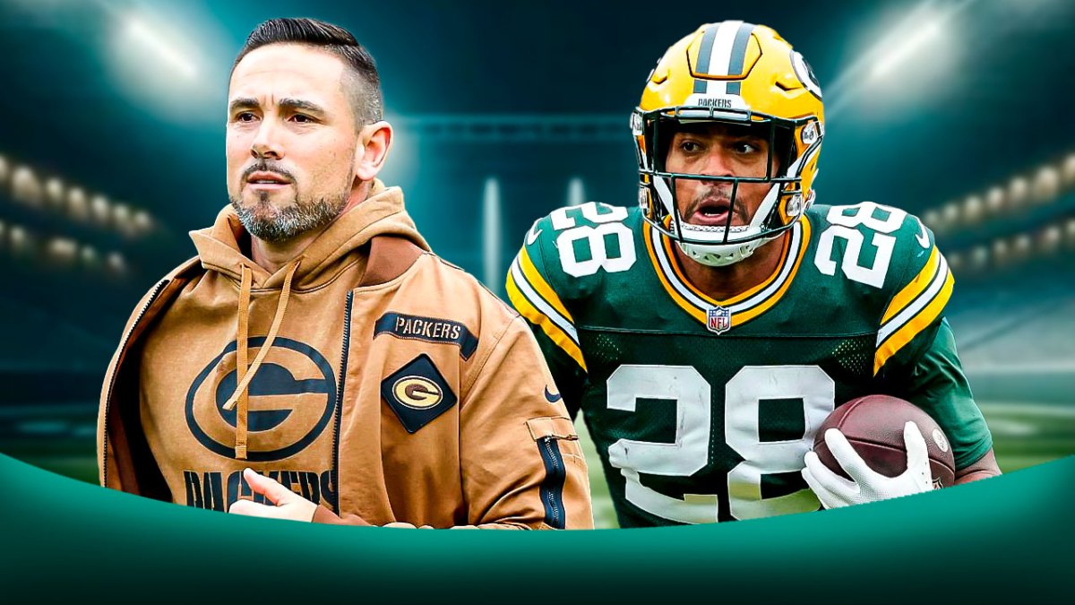Green Bay Packers head coach Matt LaFleur next to Green Bay Packers running back AJ Dillon