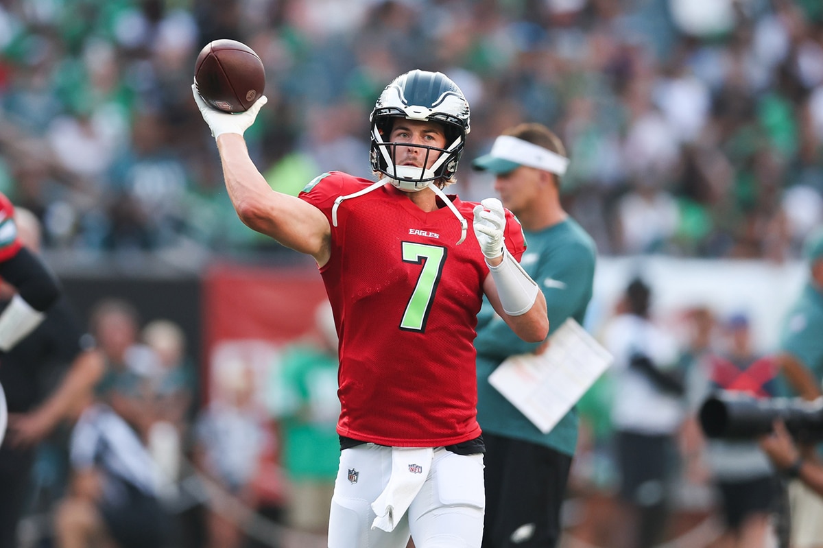 Philadelphia Eagles quarterback Kenny Pickett (7) throws the ball during a training camp practice at Lincoln Financial Field.