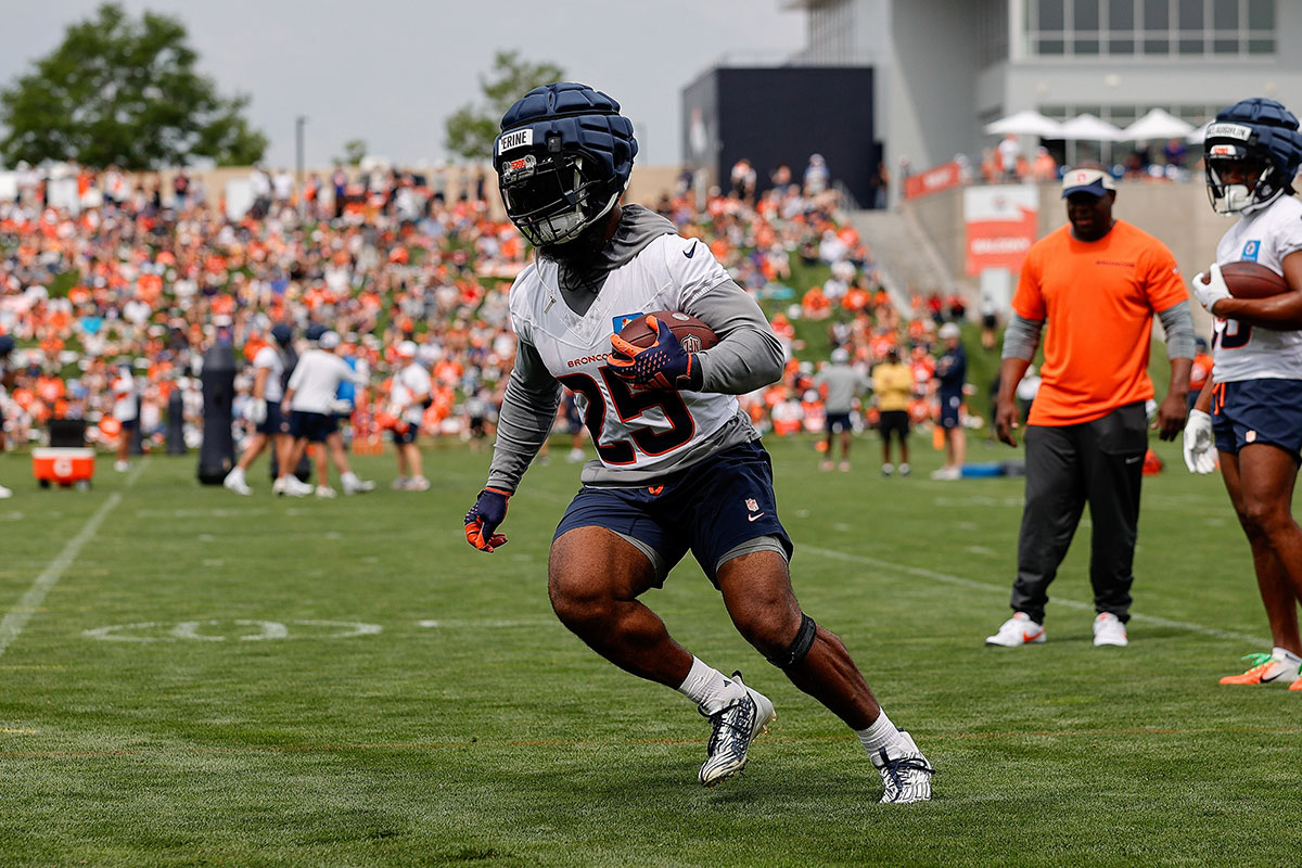 Denver Broncos running back Samaje Perine (25) during training camp at Broncos Park Powered by CommonSpirit.