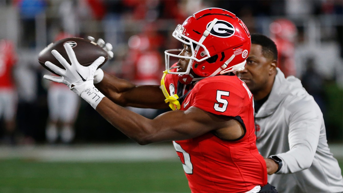Georgia wide receiver Rara Thomas (5) makes a catch during warm ups before the start of a NCAA college football game against Ole Miss 