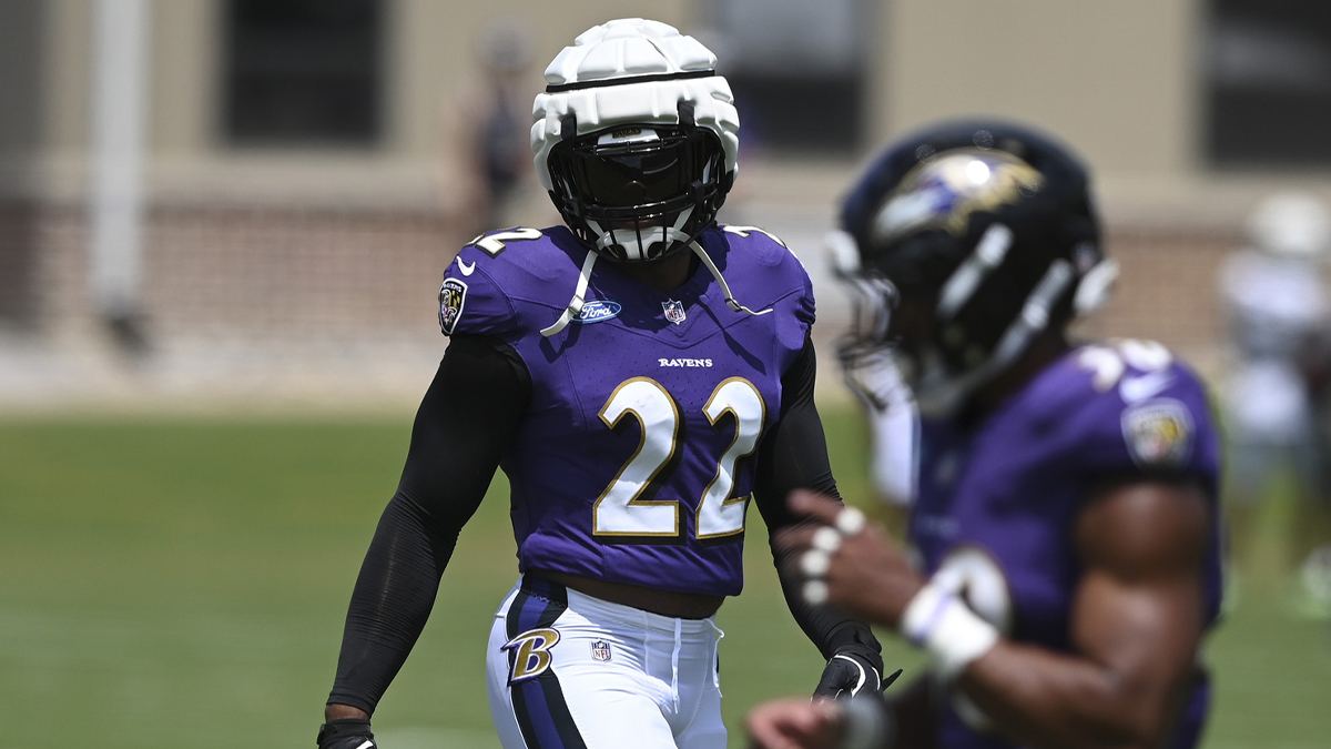 Baltimore Ravens running back Derrick Henry (22) moved into position during the afternoon session of training camp at the Under Armour Performance Center.