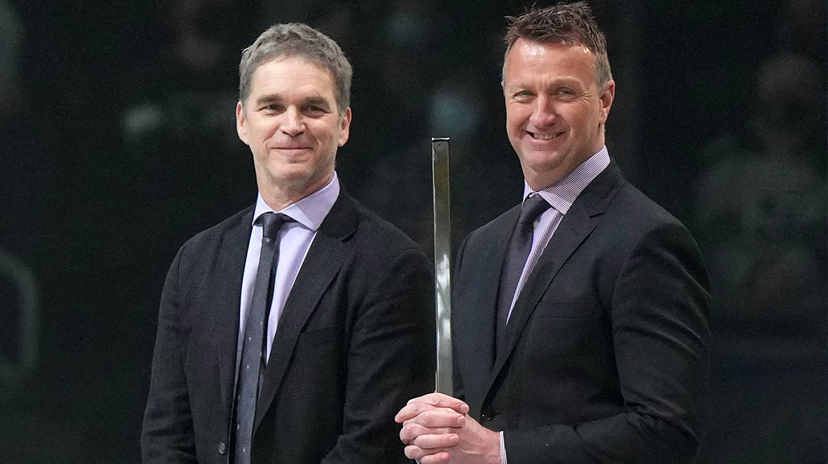 LA Kings president Luc Robitaille (left) and general manager Rob Blake react during the game against the Edmonton Oilers at Crypto.com Arena