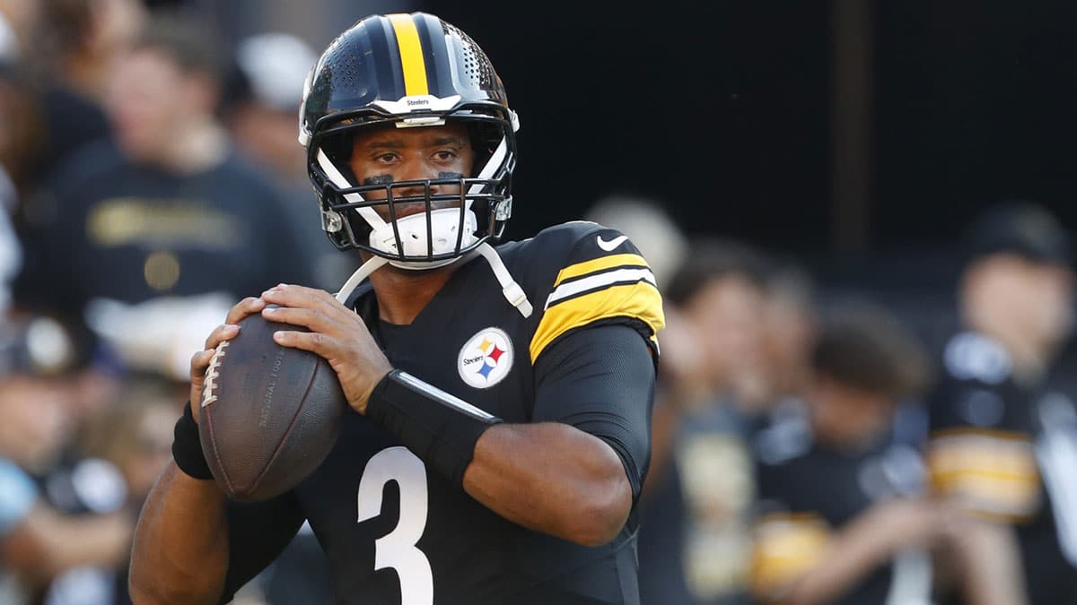 Pittsburgh Steelers quarterback Russell Wilson (3) warms up before playing the Houston Texans at Acrisure Stadium. 