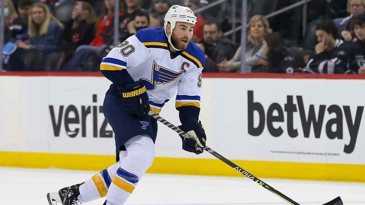 St. Louis Blues center Ryan O'Reilly (90) skates with the puck against New Jersey Devils during the first period at Prudential Center.