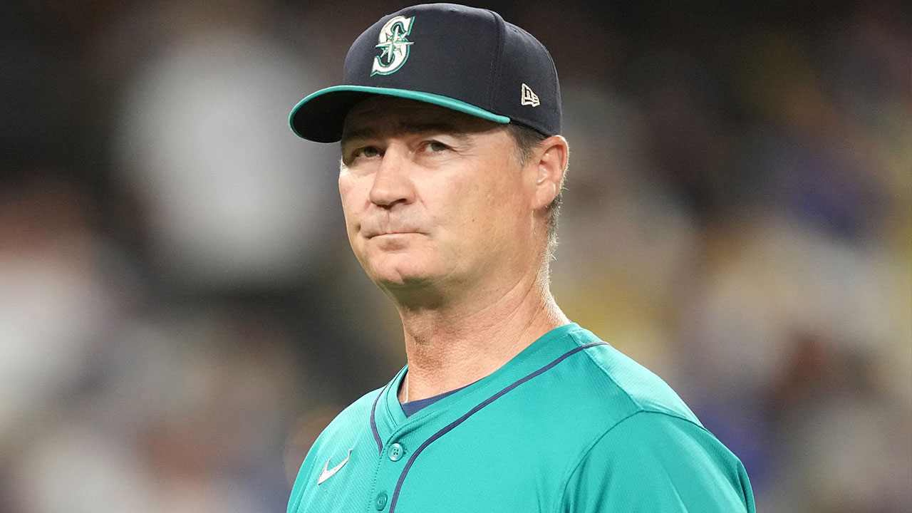 Seattle Mariners manager Scott Servais reacts during the game against the Los Angeles Dodgers at Dodger Stadium.