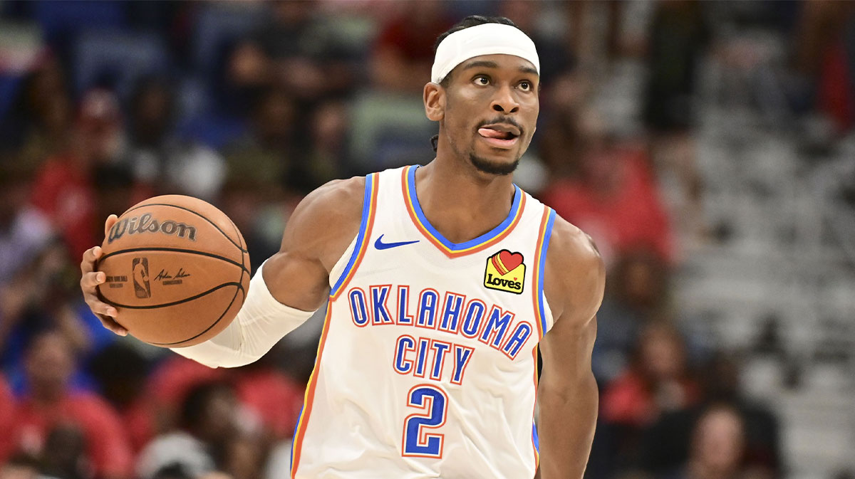Oklahoma City Thunder Guard Shai Gilgeous-Alexander (2) handles the ball against the New Orleans Pelicans during the fourth quarter of game three of the first round for the 2024 NBA playoffs at Smoothie King Center.