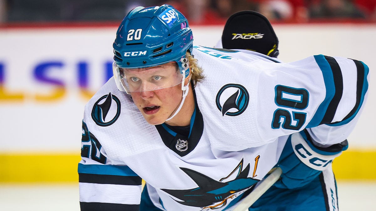 San Jose Sharks left wing Fabian Zetterlund (20) during the face off against the Calgary Flames during the first period at Scotiabank Saddledome.