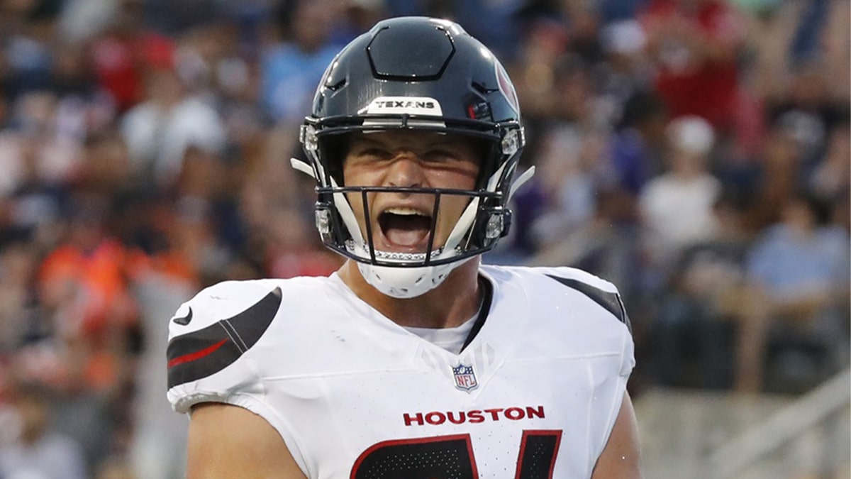Houston Texans tight end Teagan Quitoriano (84) reacts after scoring a touchdown against the Chicago Bears during the first quarter at Tom Benson Hall of Fame Stadium. 
