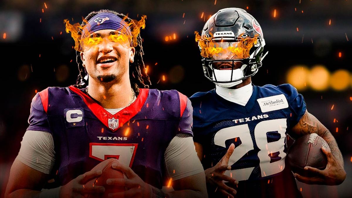 Texans CJ Stroud and Bobby Slowik with Joe Mixon after injury