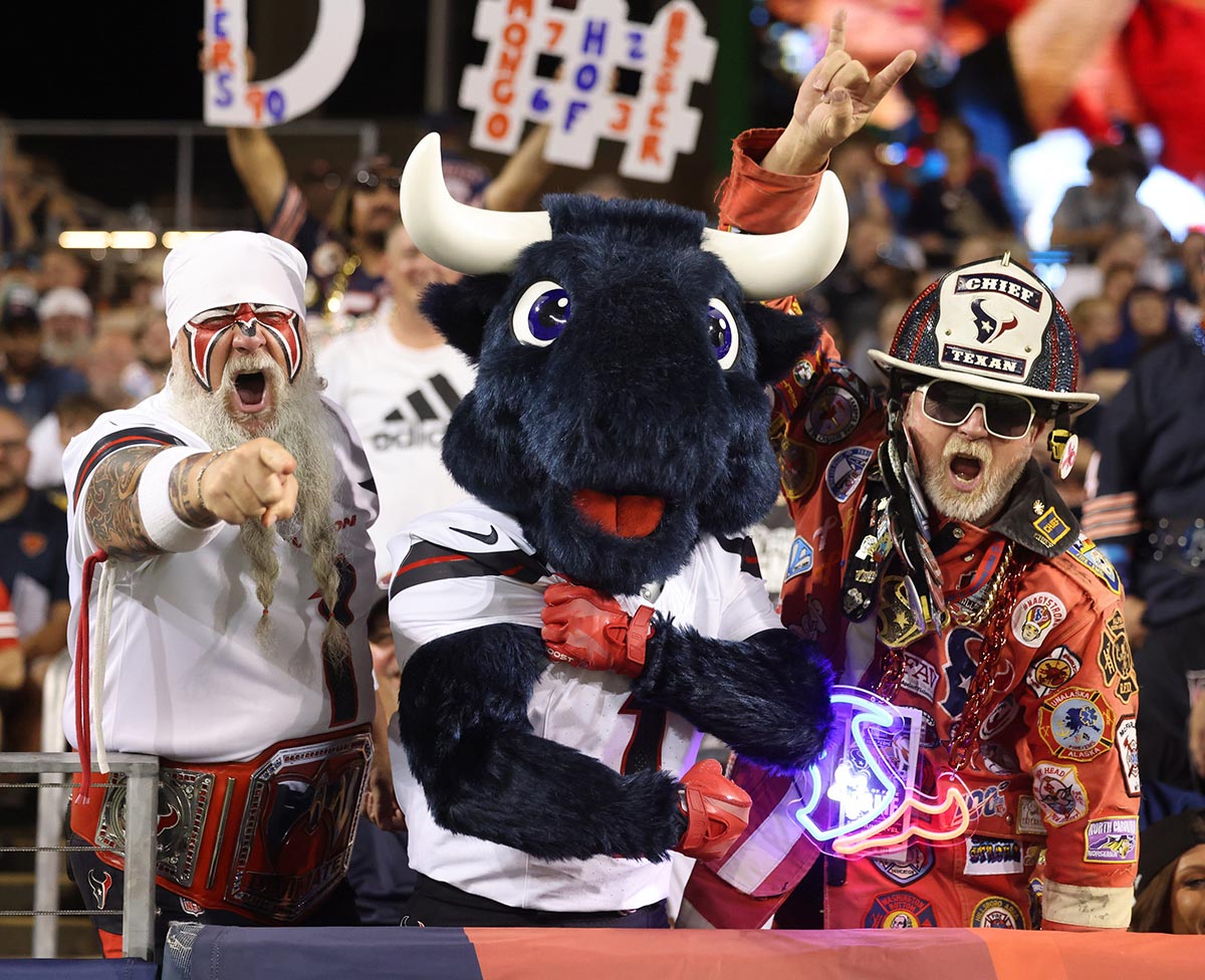 The 2024 Pro Football Hall of Fame game Chicago Bears vs, the Houston Texans at Tom Benson Hall of Fame Stadium.