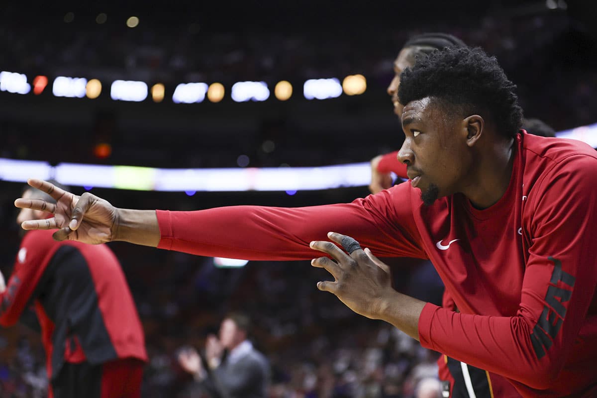 Miami Heat center Thomas Bryant (31) reacts from the bench after a play against the Orlando Magic during the first quarter at Kaseya Center.