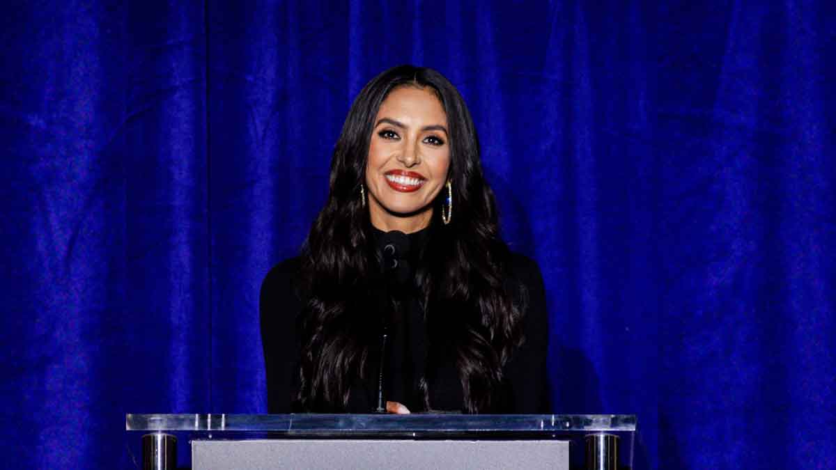 Vanessa Bryant speaks during a ceremony for the unveiling of a statue for former Los Angeles Lakers guard Kobe Bryant at Star Plaza outside of Crypto.com Arena. 